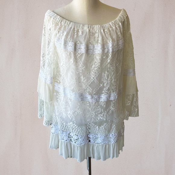 Temptation Positano Lace Top - Picture 2 of 7